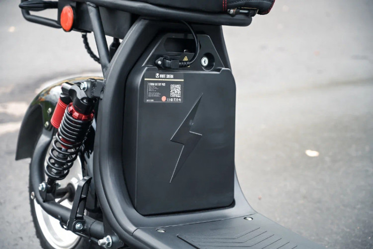 Электроскутер WHITE SIBERIA PRO 2500W в Нижнем Тагиле